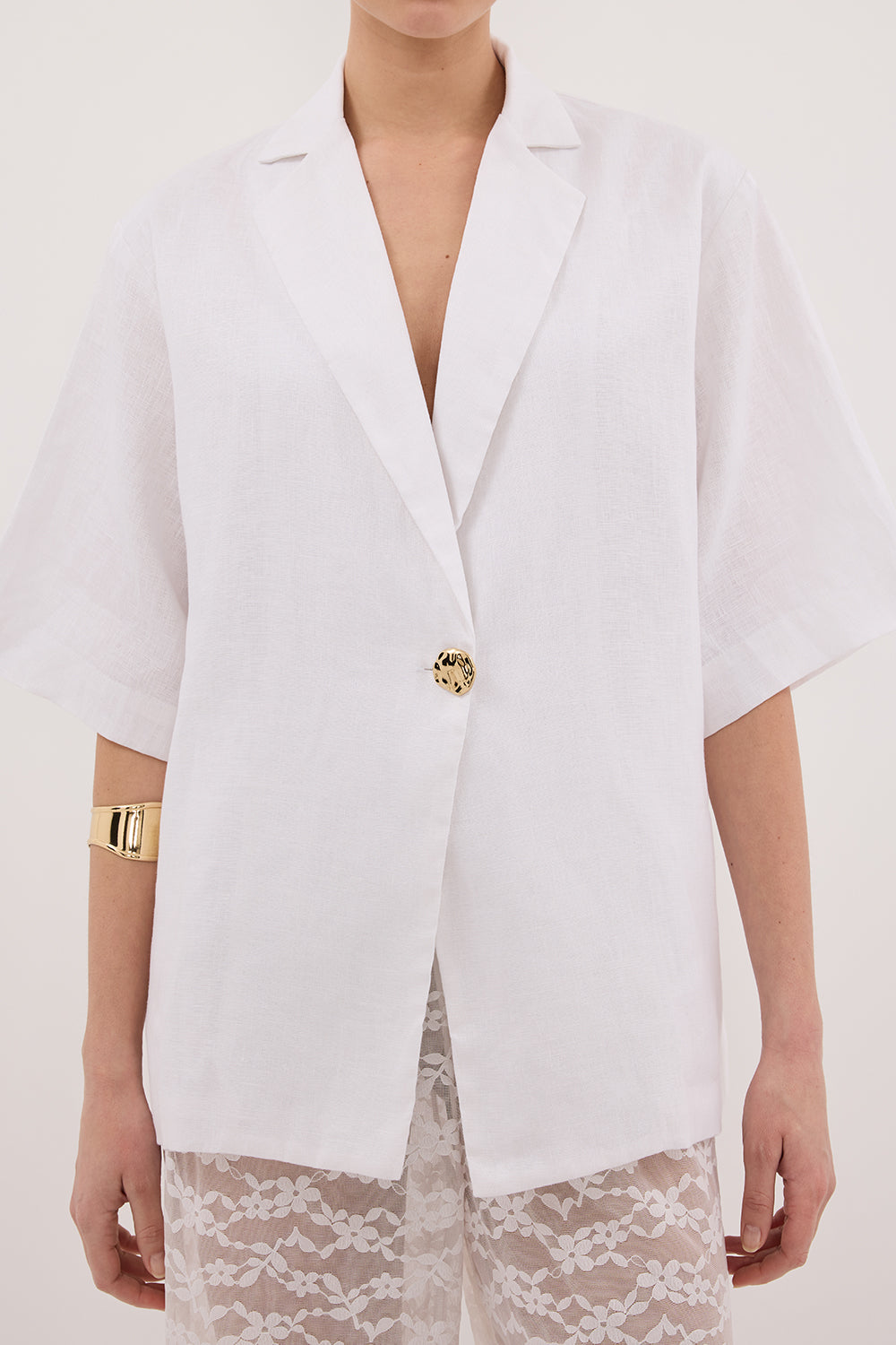 NALA WHITE LINEN RESORT SHIRT Clothing DISSH Boutiques 