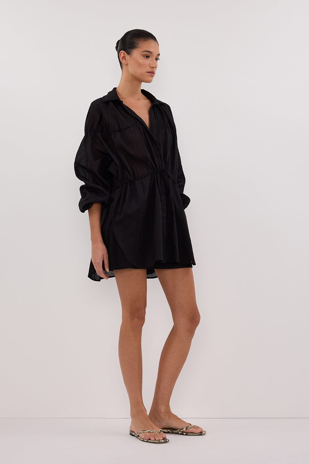 FLOYCE BLACK LINEN LONG SLEEVE TOP Clothing DISSH Boutiques 