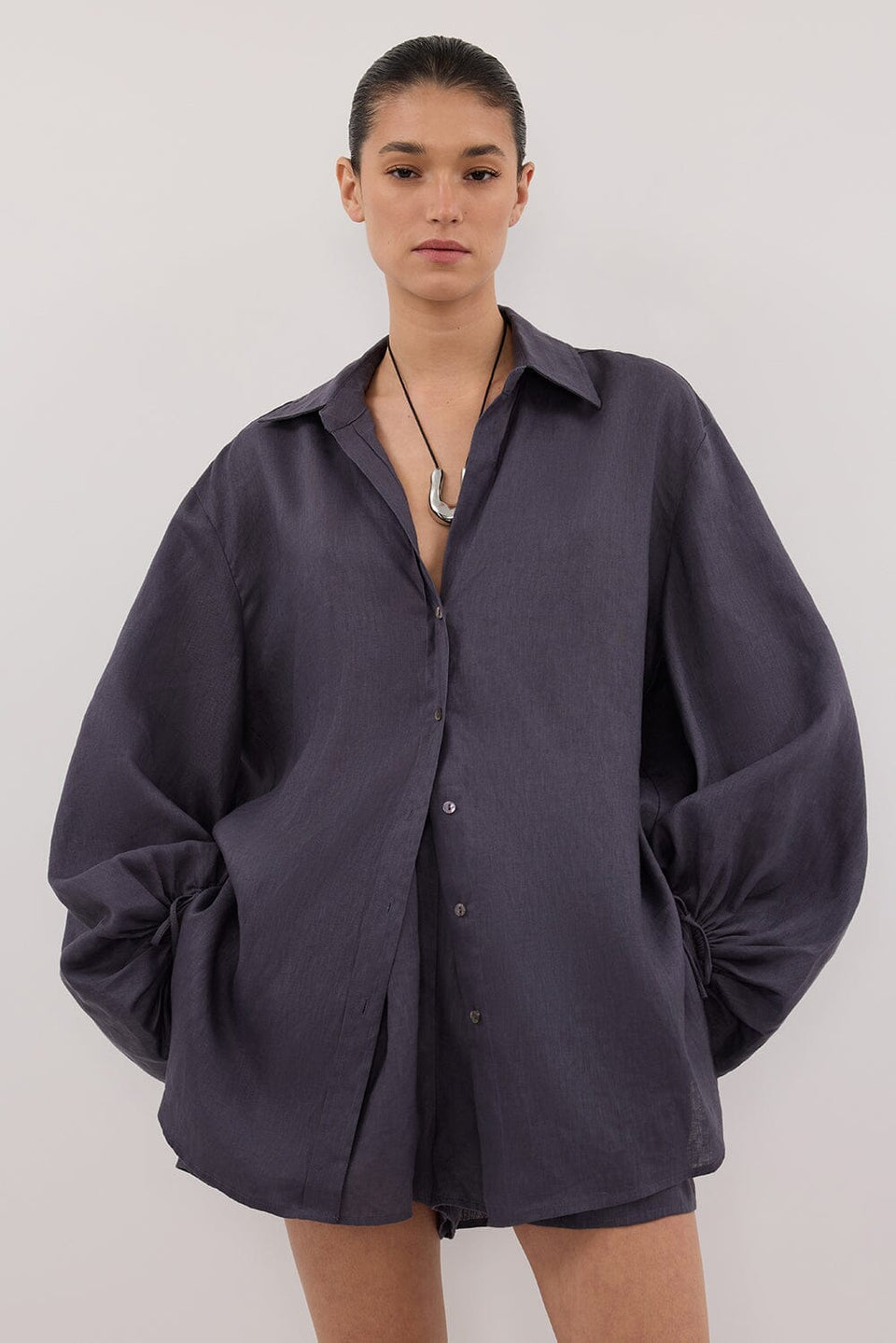 CARLA WASHED INDIGO LONG SLEEVE LINEN SHIRT Clothing DISSH Boutiques 