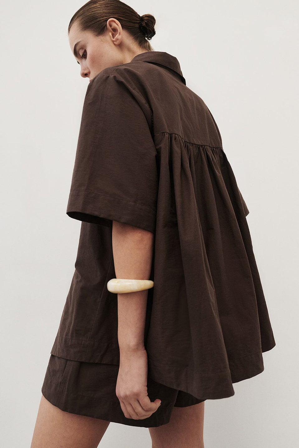 ELARA CHOCOLATE SHORT SLEEVE SHIRT Clothing DISSH Boutiques 