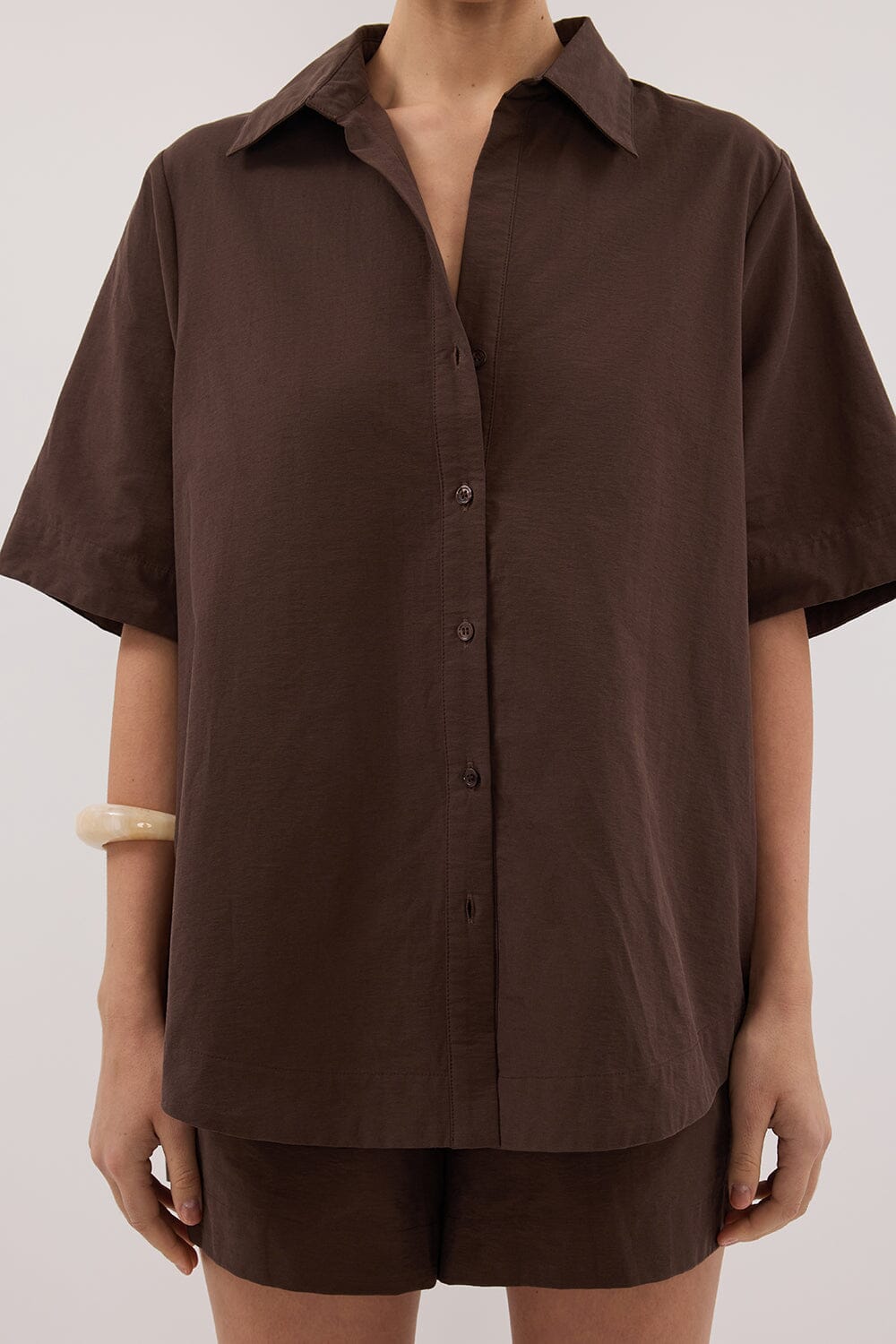 ELARA CHOCOLATE SHORT SLEEVE SHIRT Clothing DISSH Boutiques 