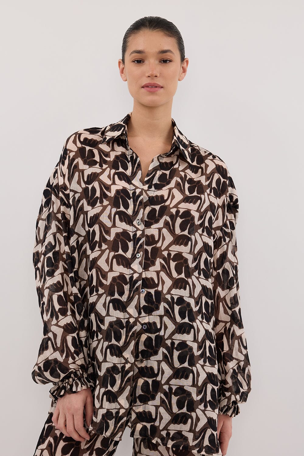 MAUI BITTER CHOC RAMIE LONG SLEEVE SHIRT Clothing DISSH Boutiques 