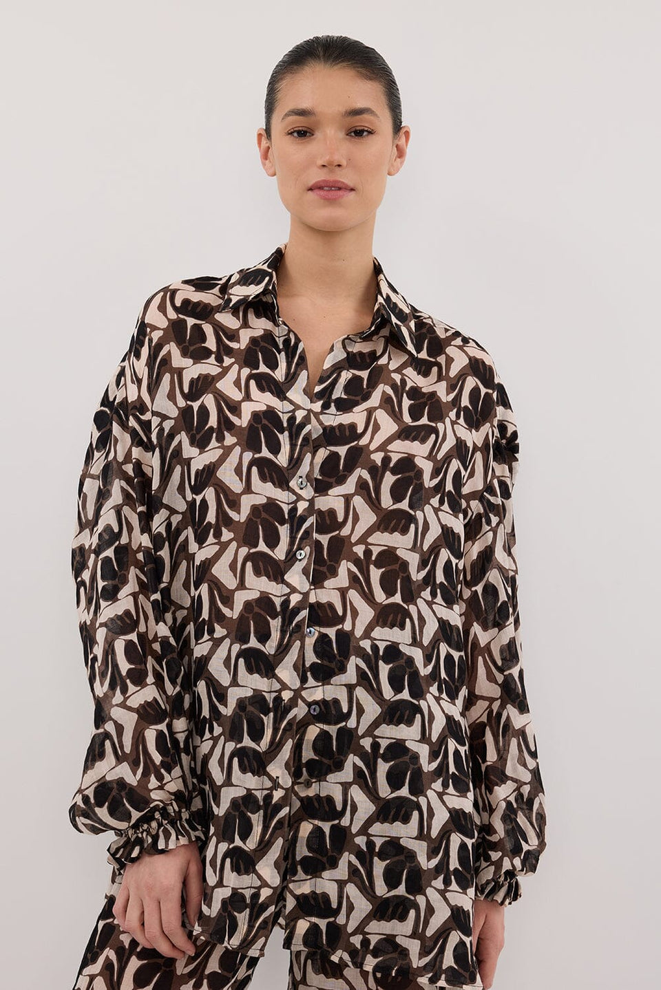 MAUI BITTER CHOC RAMIE LONG SLEEVE SHIRT Clothing DISSH Boutiques 