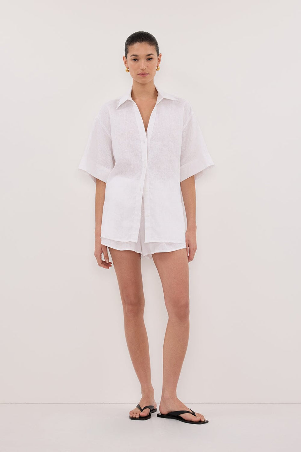 HELENA WHITE LINEN SHIRT Clothing DISSH Boutiques 