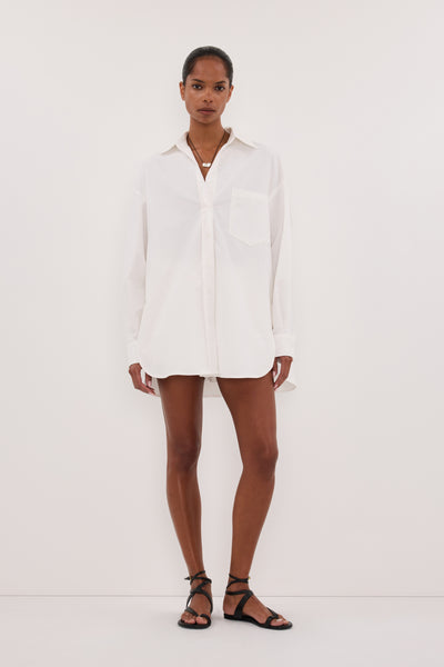Jasmine wearing RHEA 2.0 WHITE OVERSIZED COTTON SHIRT