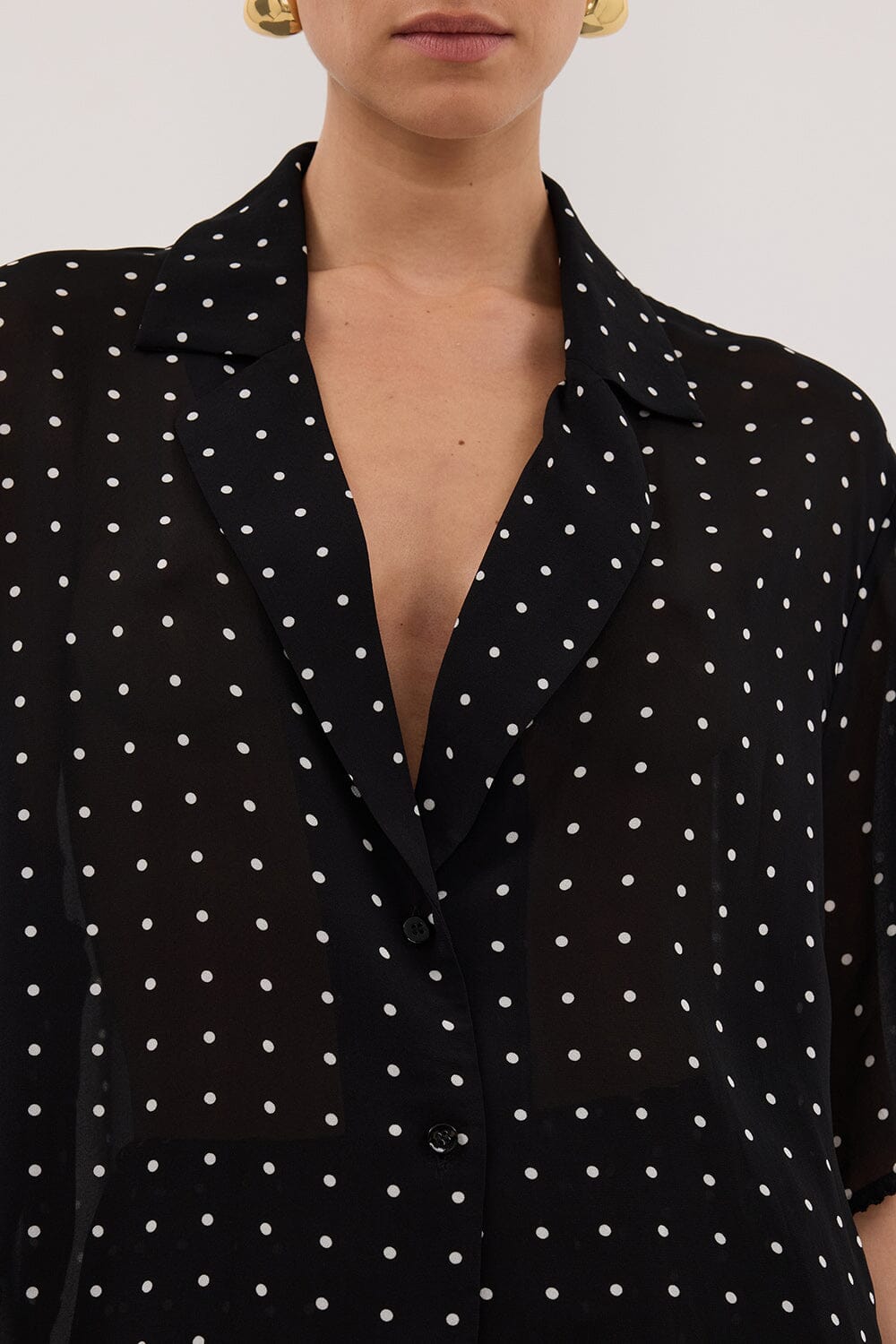 VANESSA BLACK SHORT SLEEVE RESORT SHIRT Clothing DISSH Boutiques 