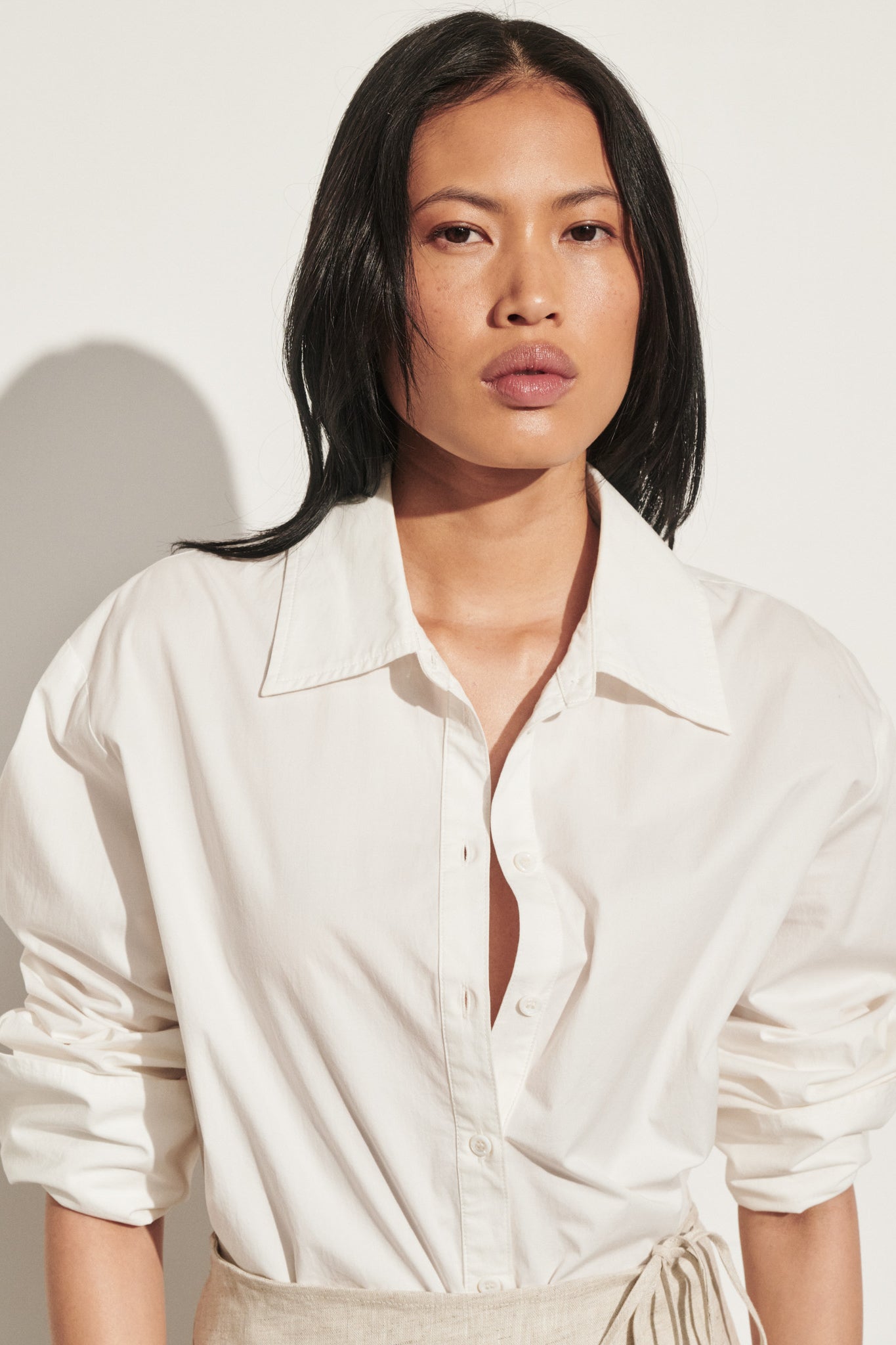 RAE WHITE LIGHT WEIGHT COTTON SHIRT