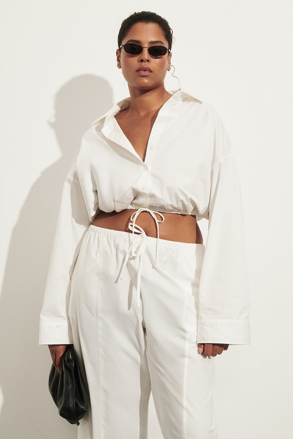 CALI WHITE COTTON CROPPED SHIRT