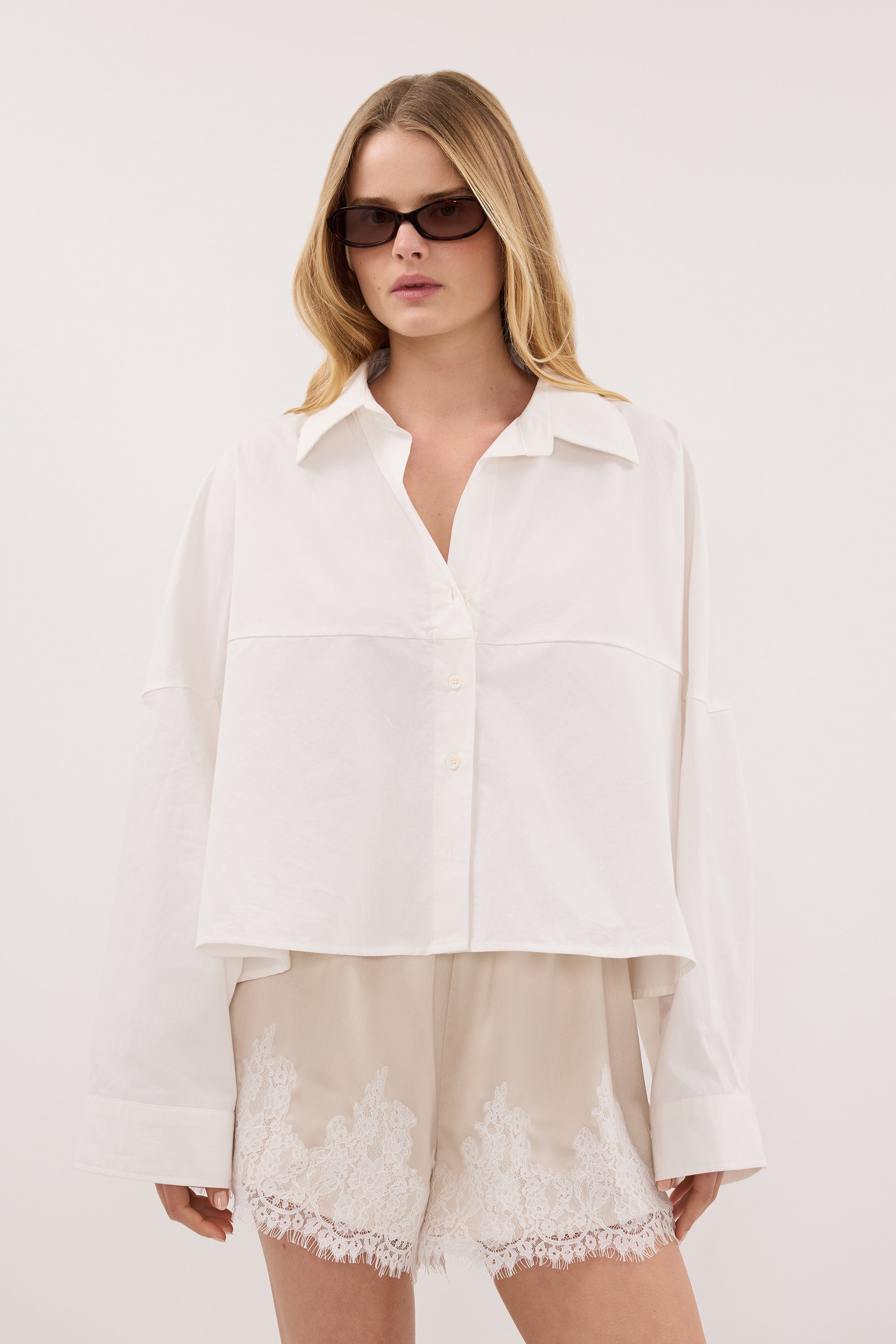 GOLDIE WHITE CROPPED COTTON SHIRT