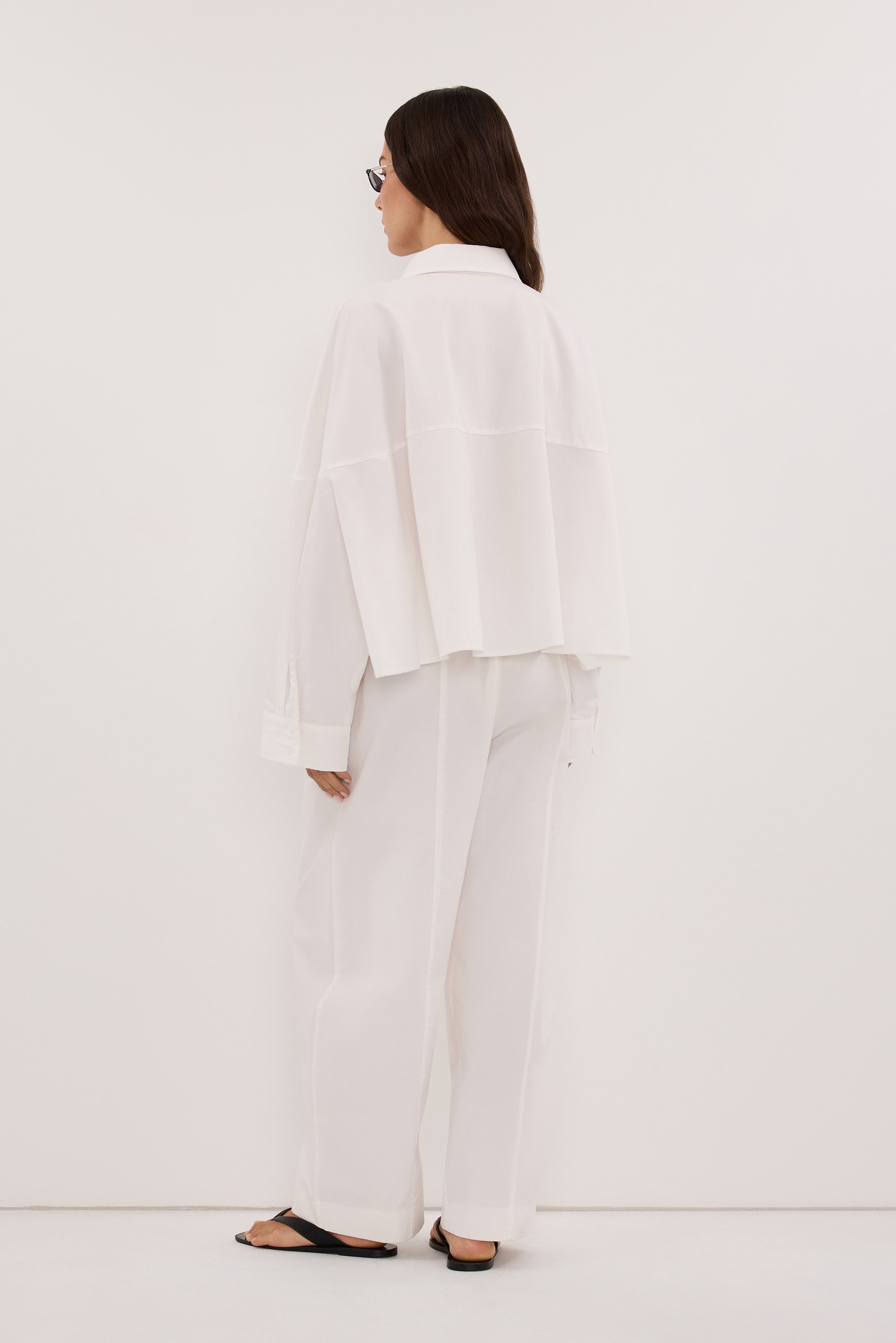 GOLDIE WHITE CROPPED COTTON SHIRT