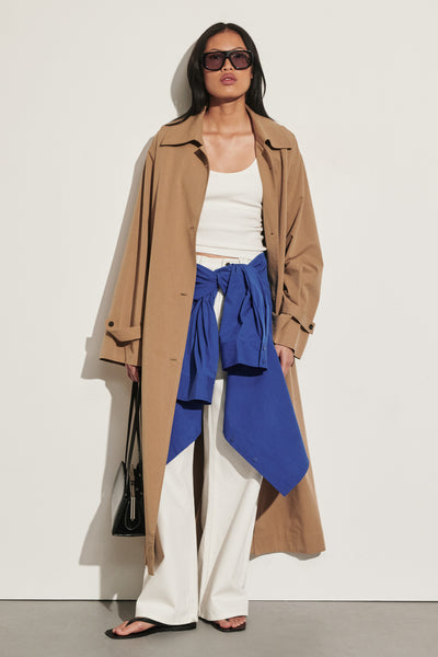 Ploy wearing INA COBALT LIGHTWEIGHT COTTON SHIRT