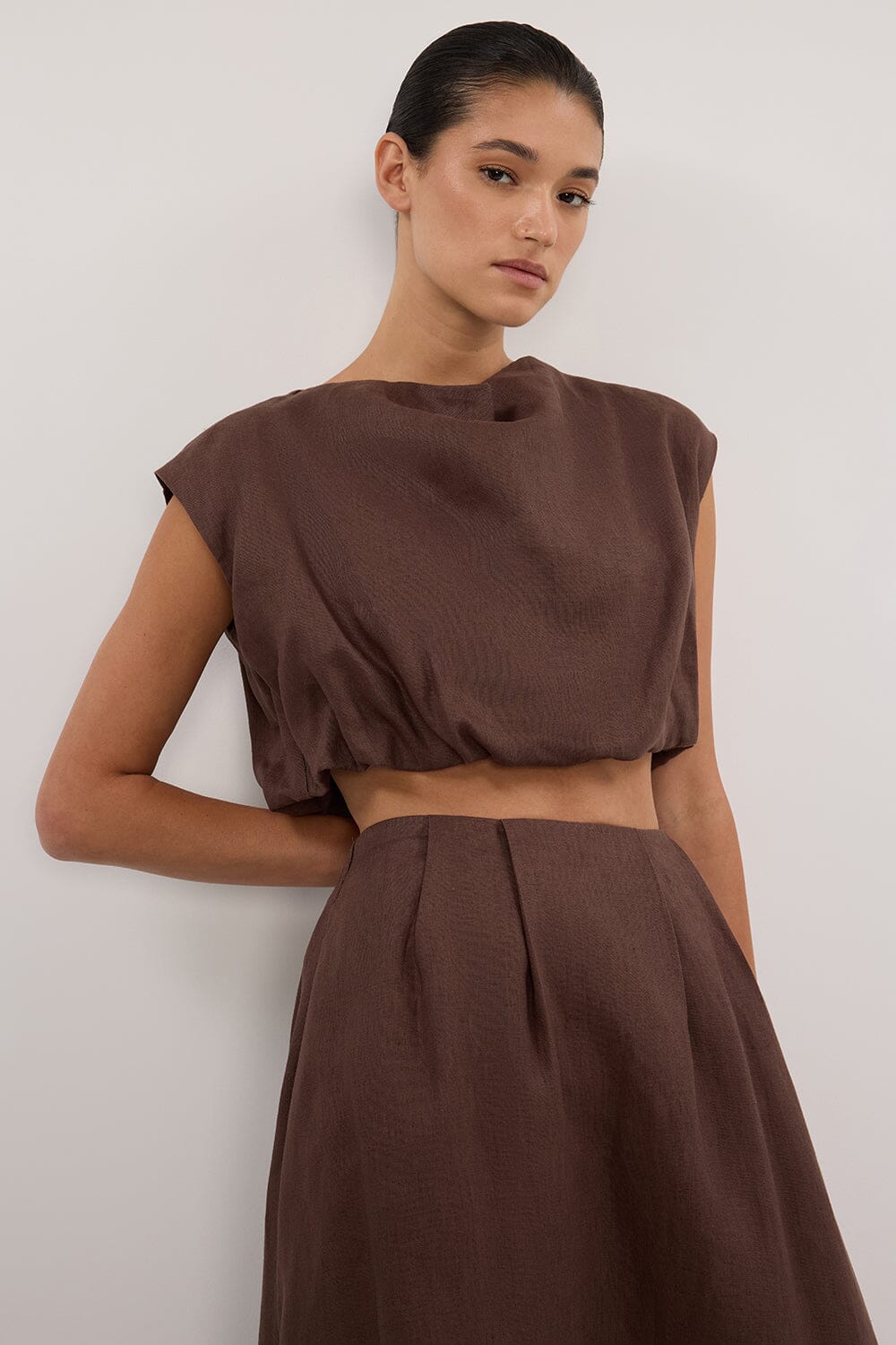 AMY CHOC LINEN BUBBLE TOP Clothing DISSH Boutiques 