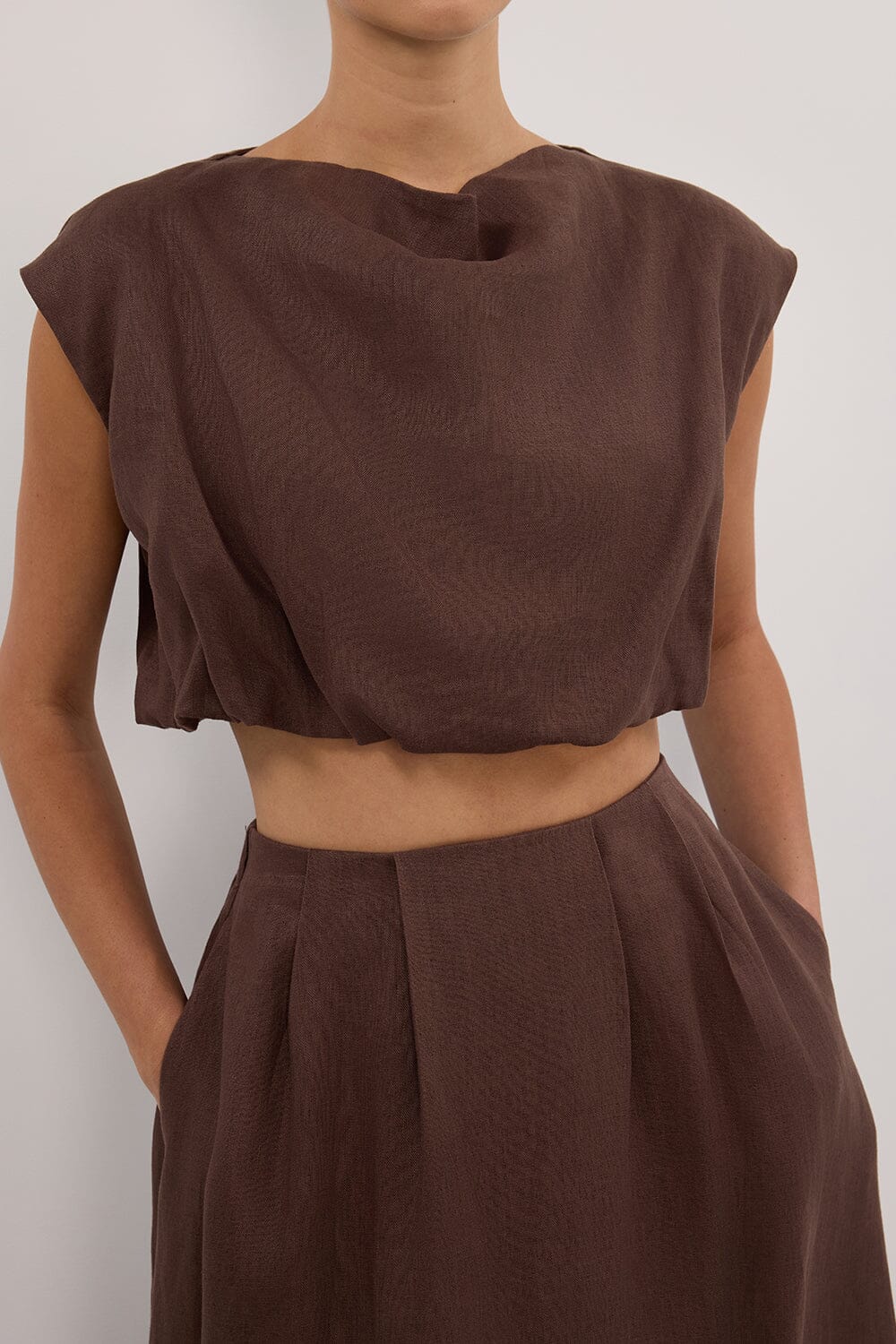 AMY CHOC LINEN BUBBLE TOP Clothing DISSH Boutiques 