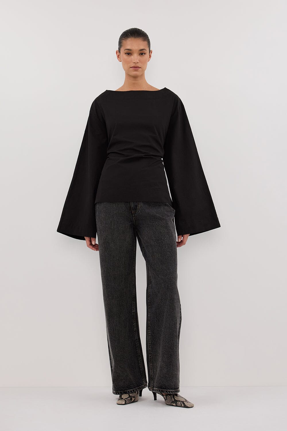 IVY BLACK LONG SLEEVE TOP Clothing DISSH Boutiques 6 BLACK 