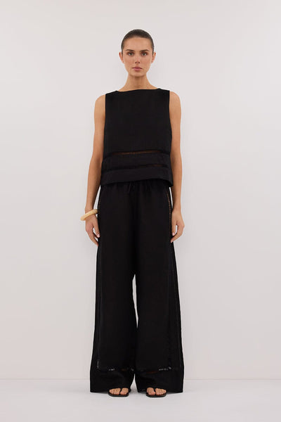 Stas wearing LINDSAY BLACK LINEN BOXY TOP