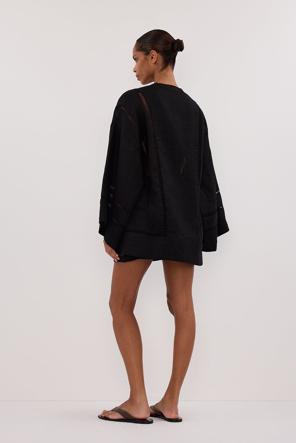 LINDSAY BLACK LINEN KIMONO TOP Clothing DISSH Boutiques 