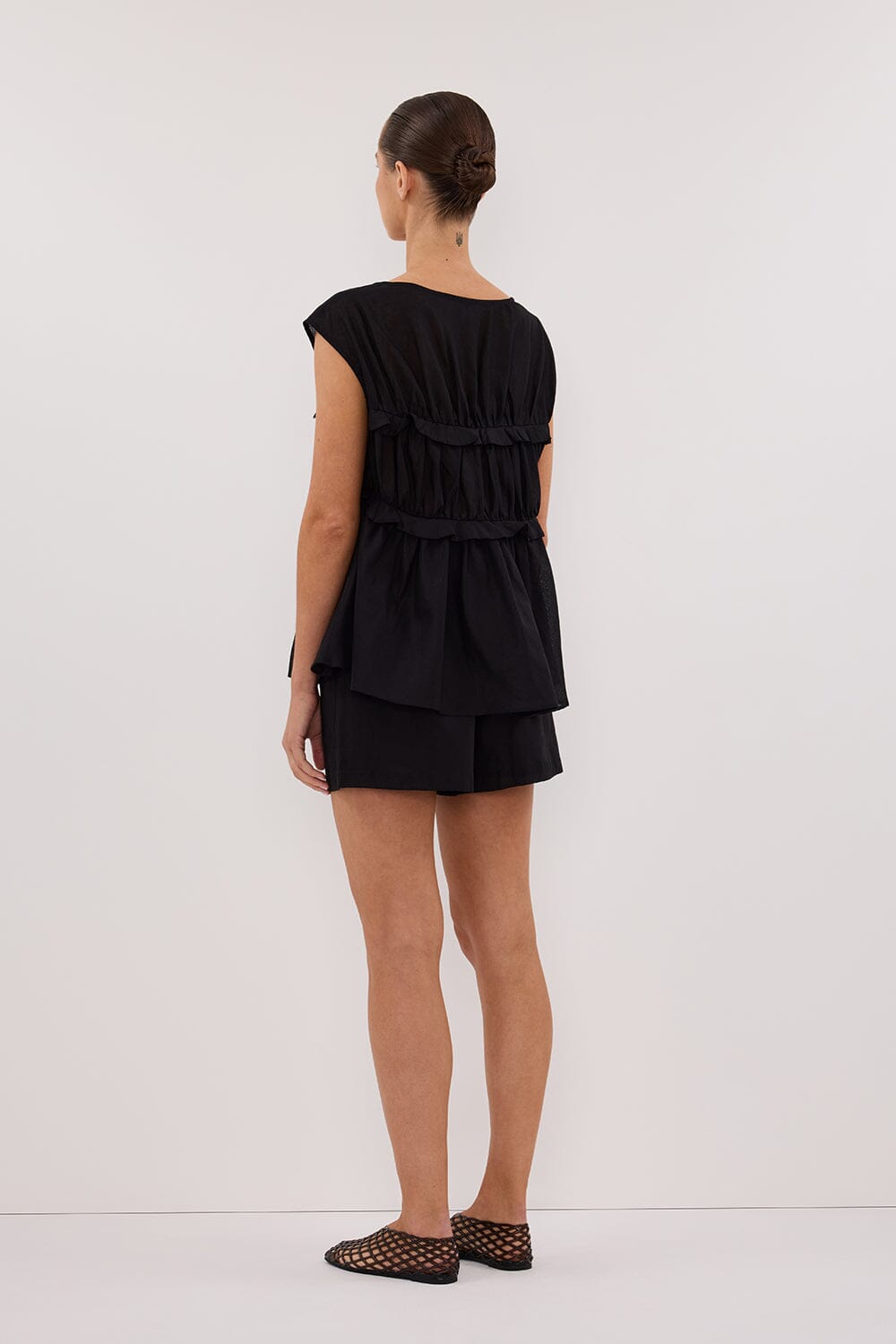 QUINN BLACK LINEN RUFFLE TOP Clothing DISSH Boutiques 