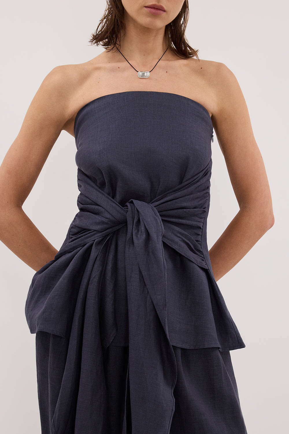PIPPY INDIGO LINEN STRAPLESS TOP Clothing DISSH Boutiques 