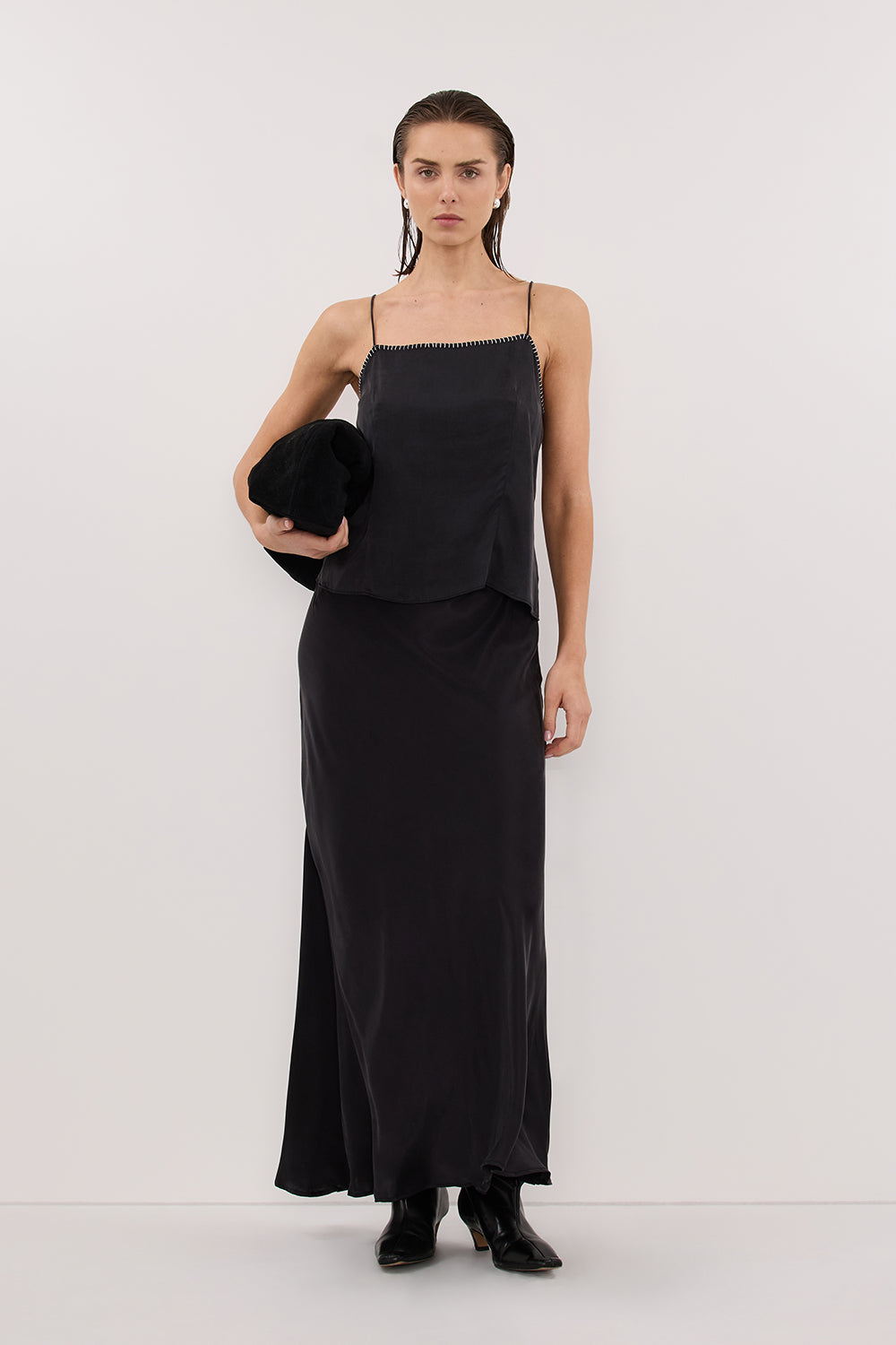 PIPER BLACK SLEEVELESS SILK STITCH DETAIL CAMI Clothing DISSH Boutiques 
