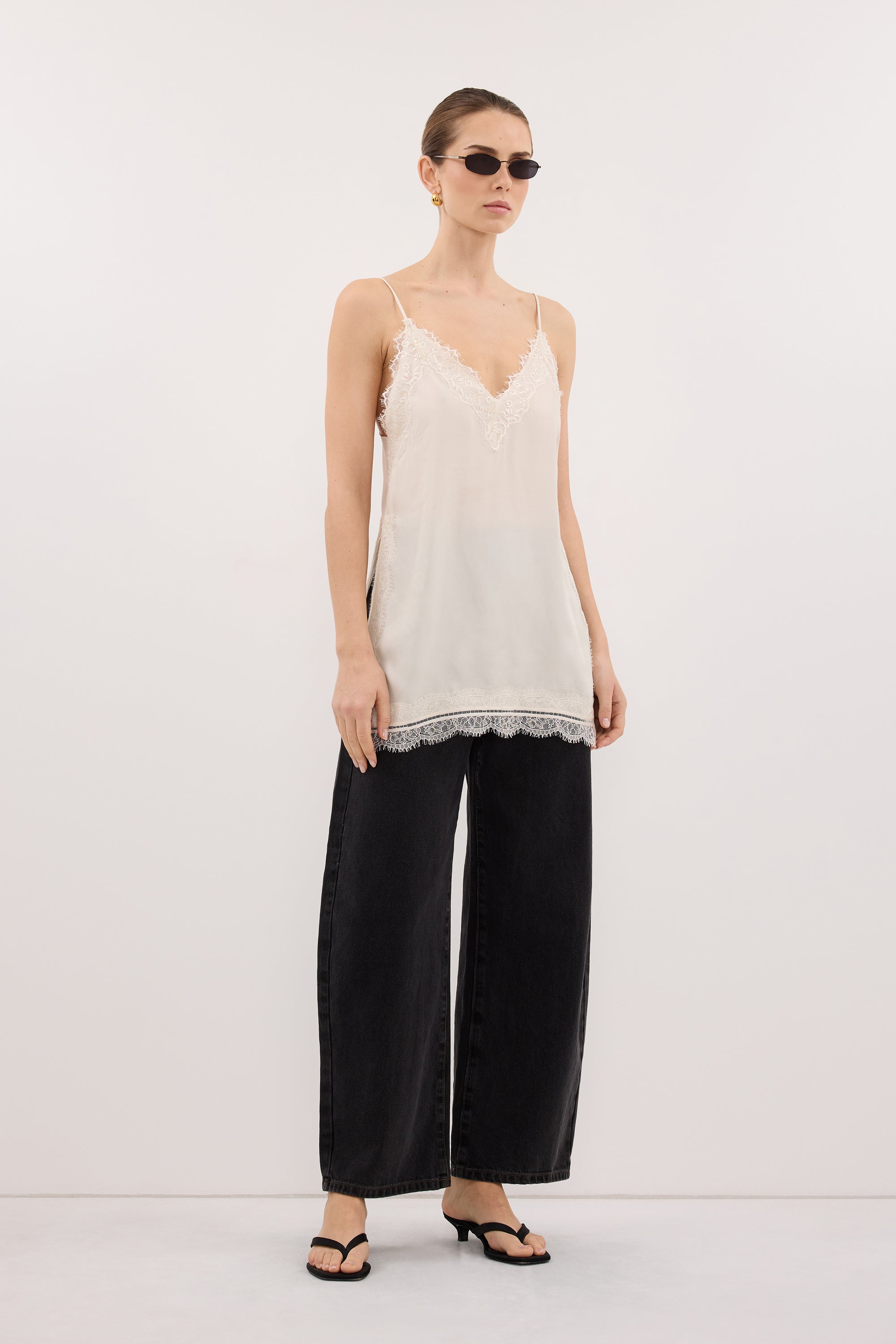 ANDREA SANDSTONE SLEEVELESS LACE CAMI TOP
