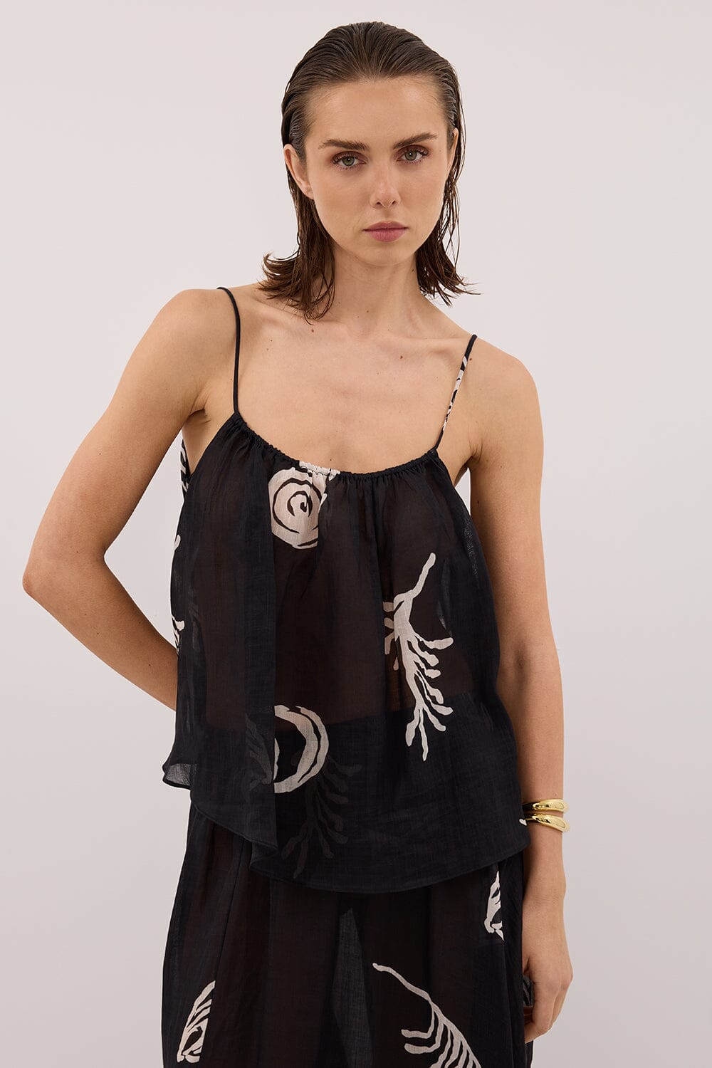 POSITANO BLACK SLEEVELESS RAMIE TOP Clothing DISSH Boutiques 
