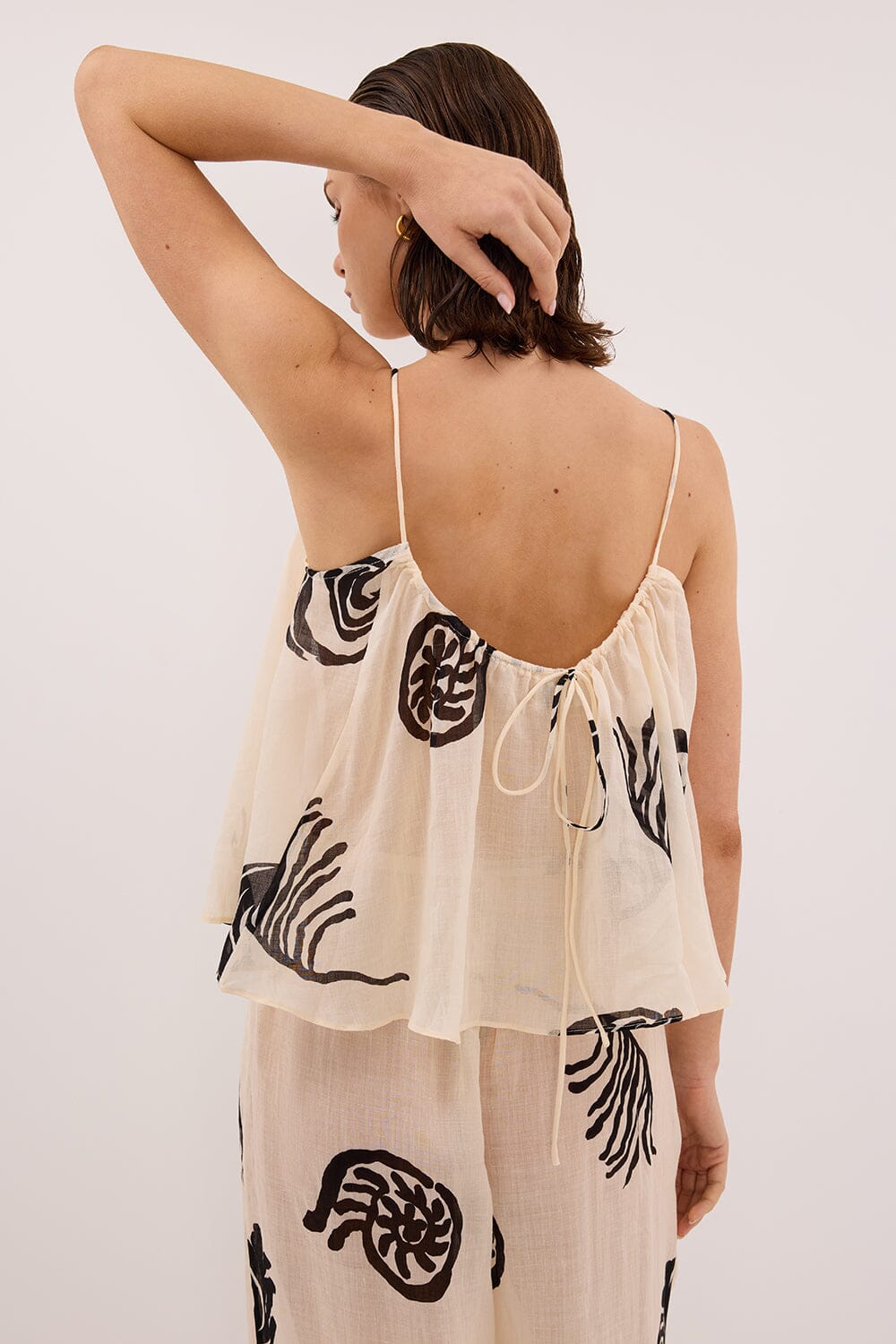 POSITANO SANDSTONE SLEEVELESS RAMIE TOP
