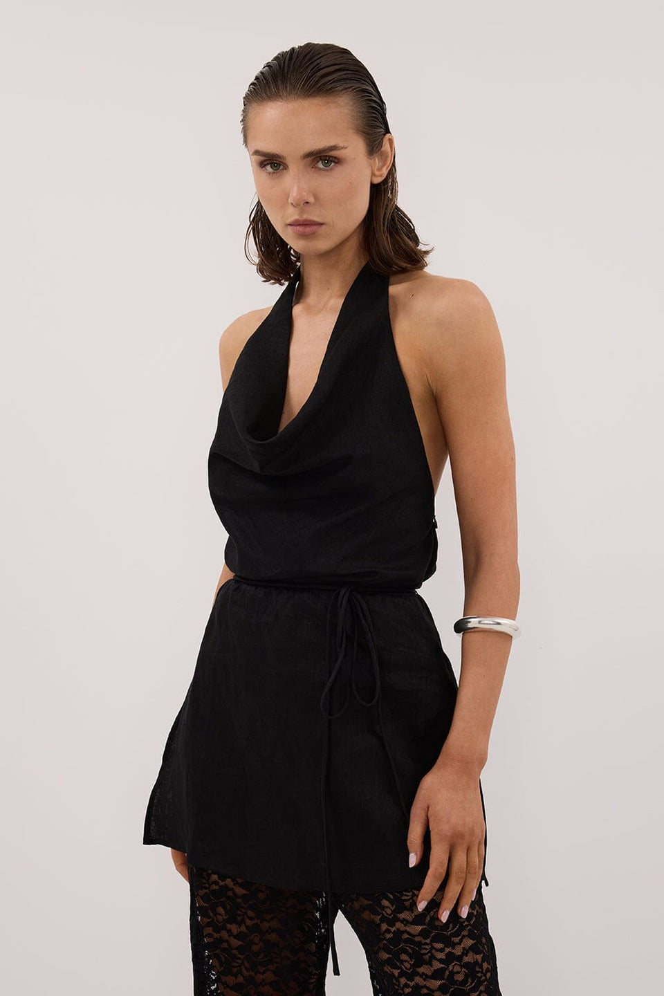 HAYLEE BLACK SLEEVELESS LINEN COWL TOP Clothing DISSH Boutiques 