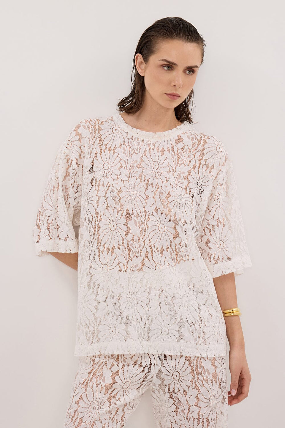 WILMA WHITE LACE TEE Clothing DISSH Boutiques 