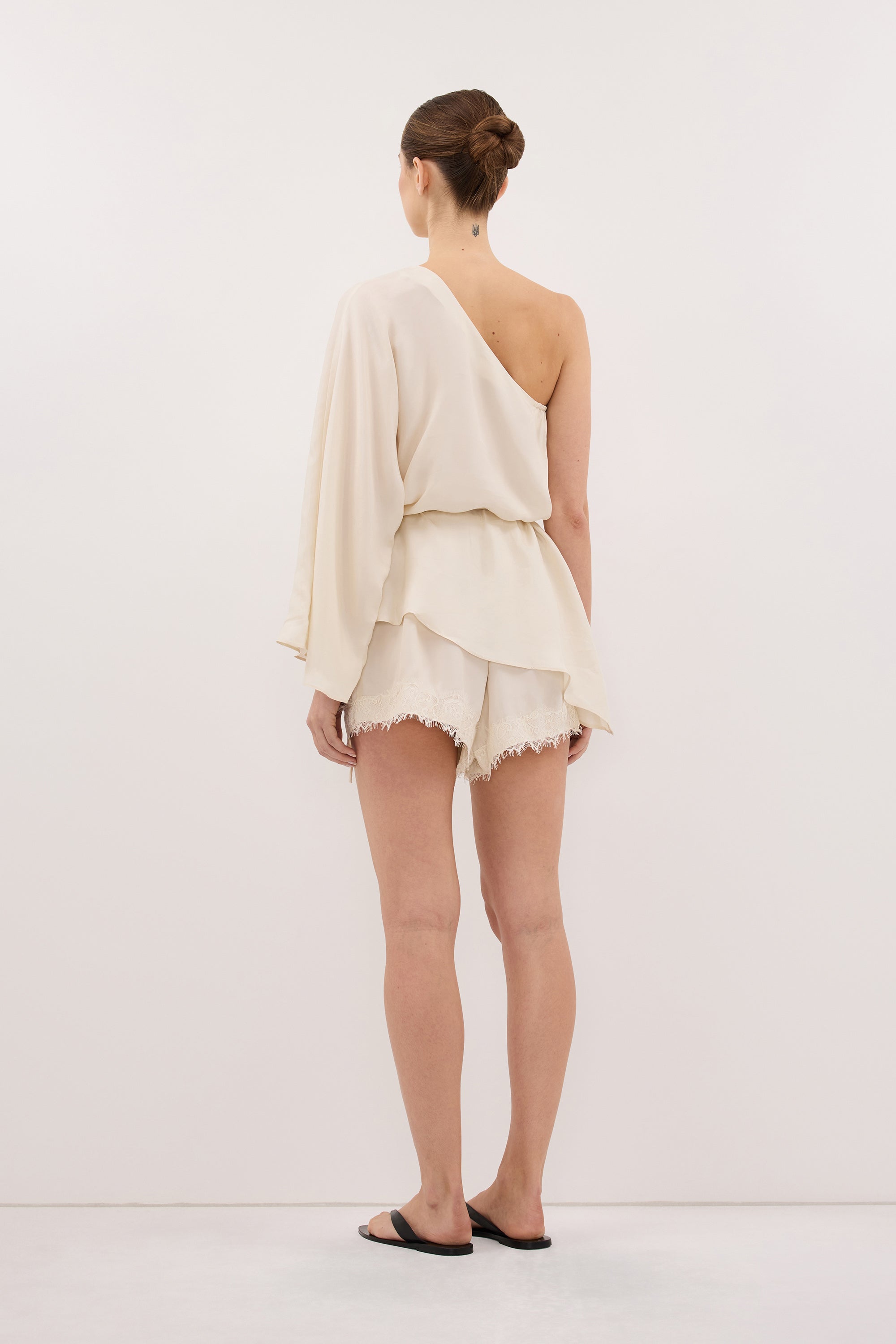 Sandstone Point Rodeo RODEO SANDSTONE CUPRO ASYM TOP โ DISSH