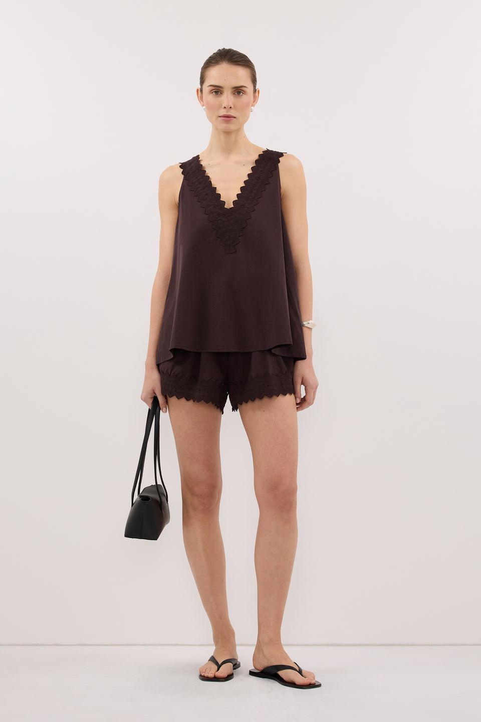 ANNABEL BURNT CHOC V NECK TOP