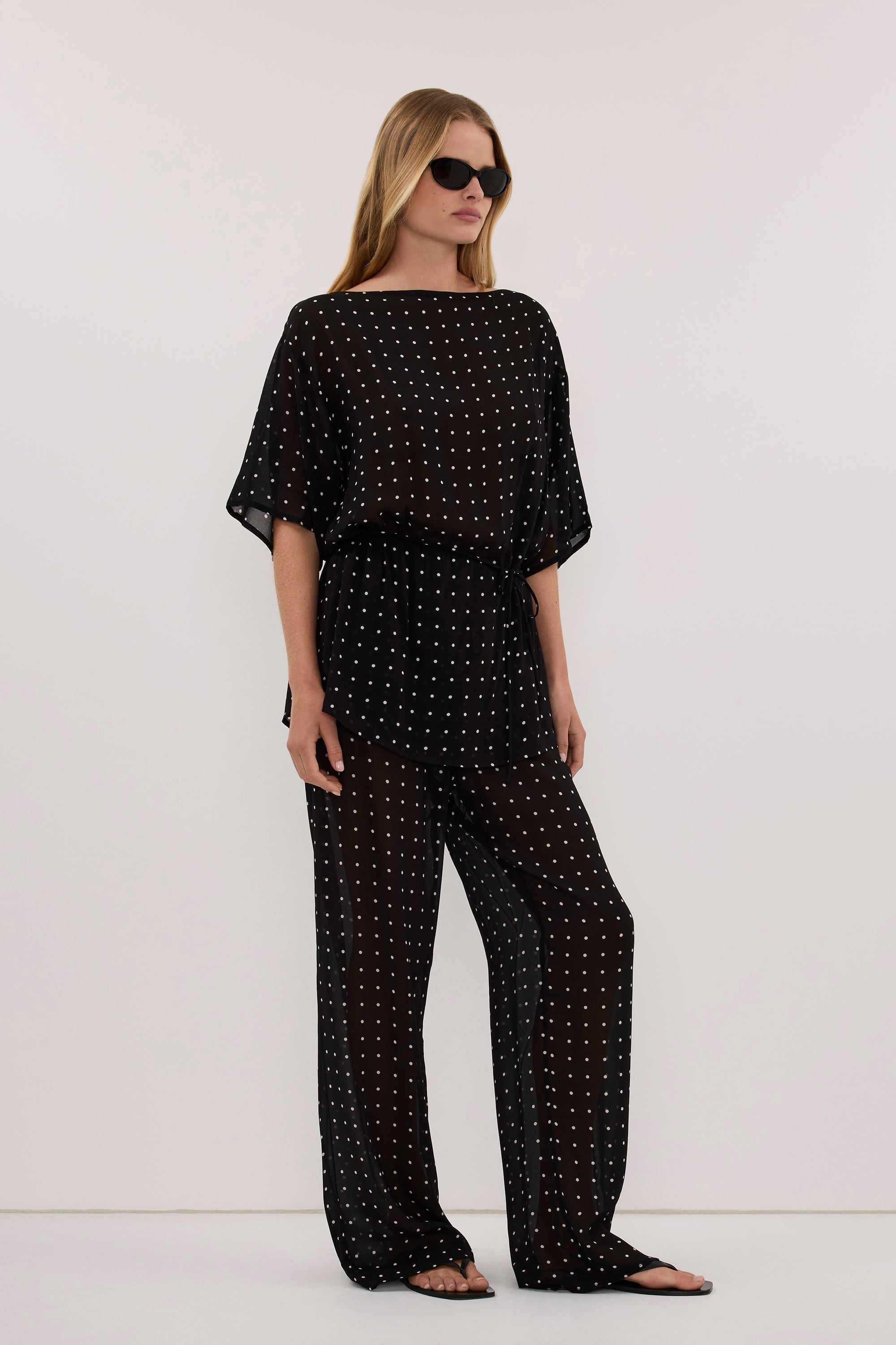 VANESSA BLACK SPOT PRINT TEE