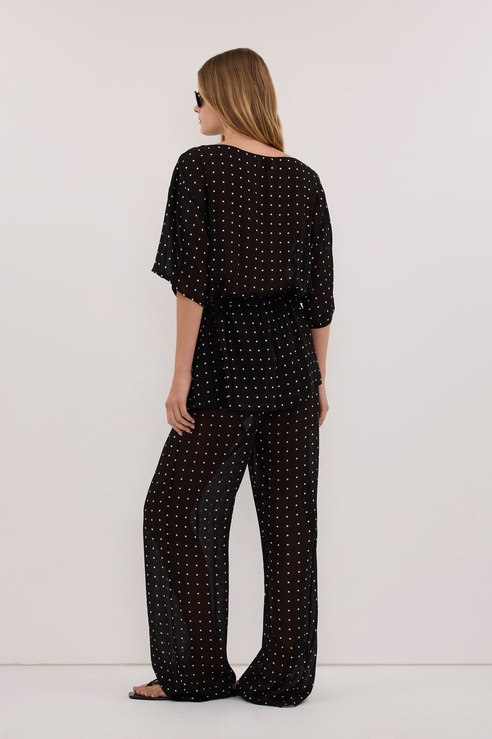 VANESSA BLACK SPOT PRINT TEE