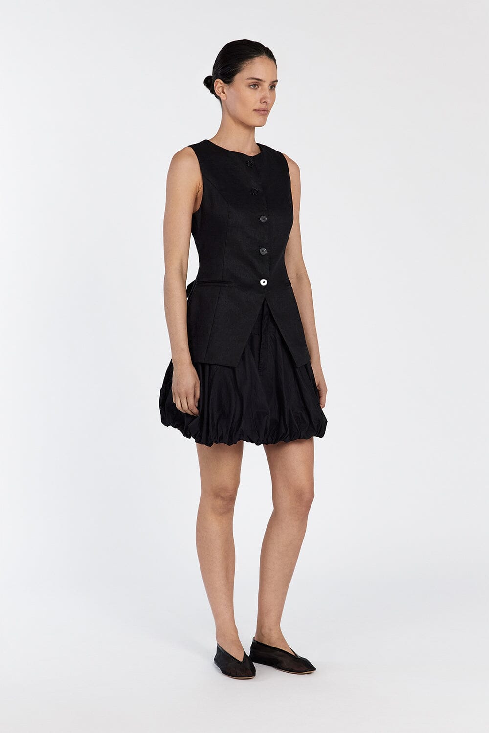 MARIA BLACK LINEN MINI SKIRT Clothing DISSH Boutiques 