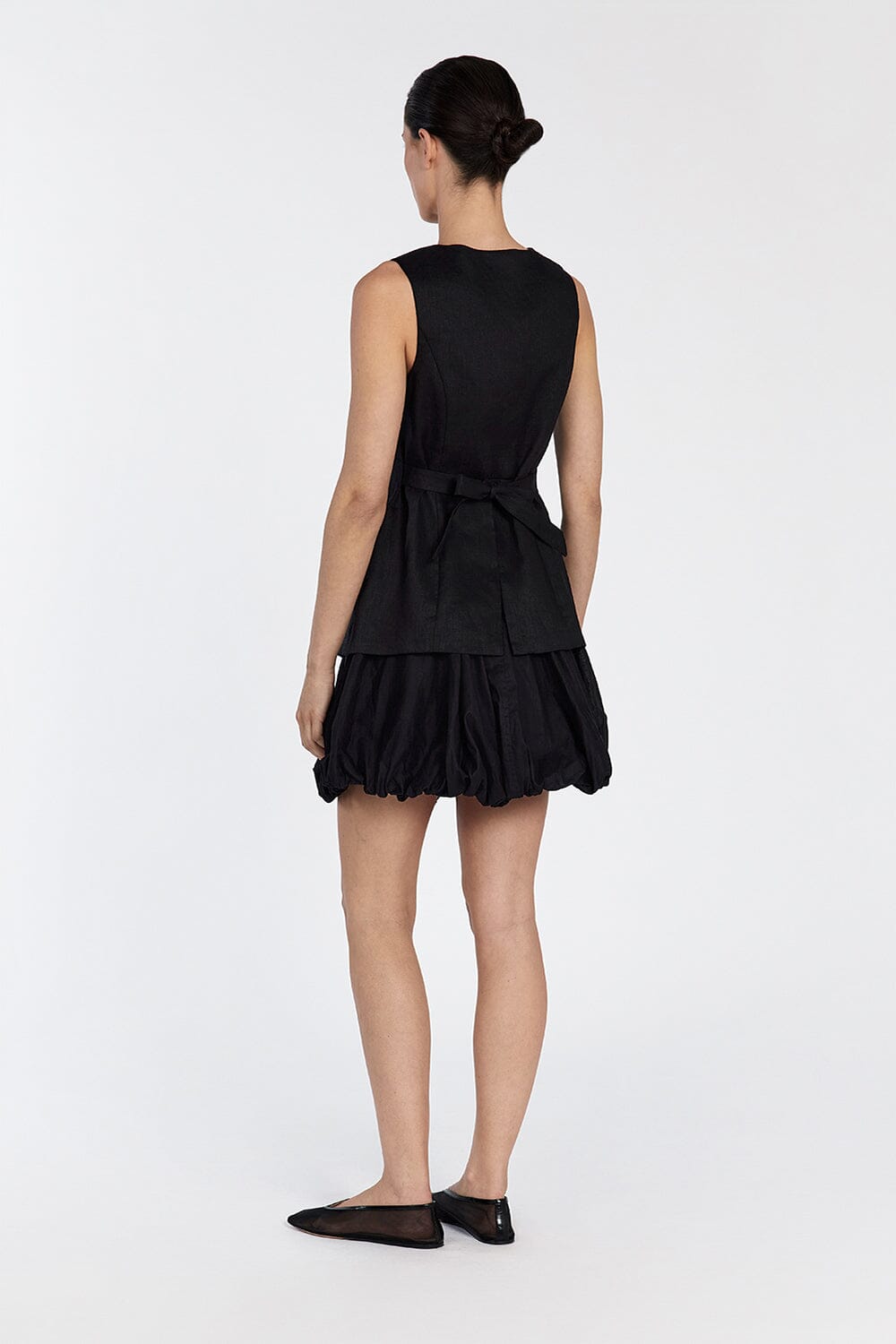 MARIA BLACK LINEN MINI SKIRT Clothing DISSH Boutiques 