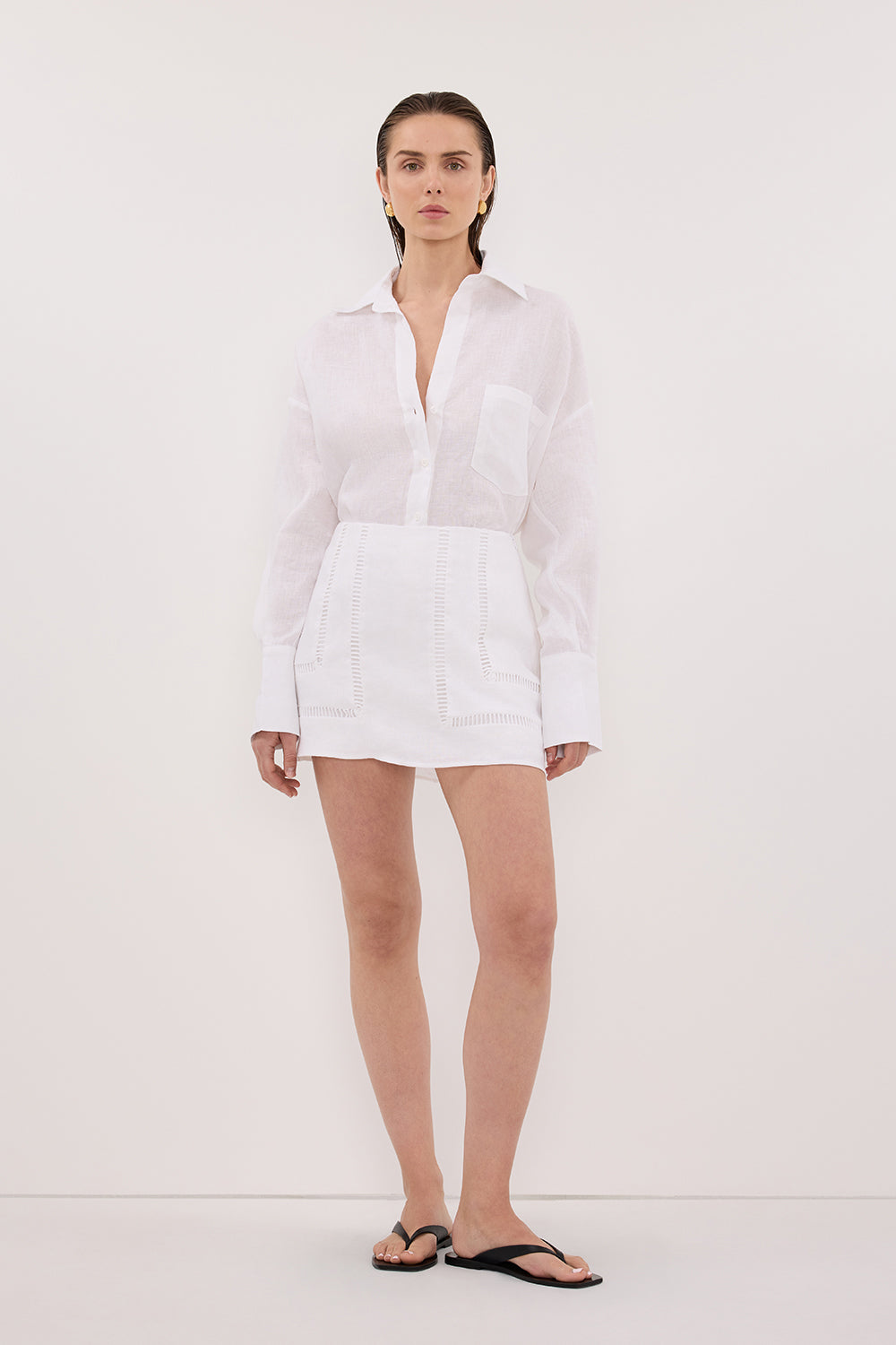 LINDSAY WHITE LINEN SKORT Clothing DISSH Boutiques 6 WHITE 