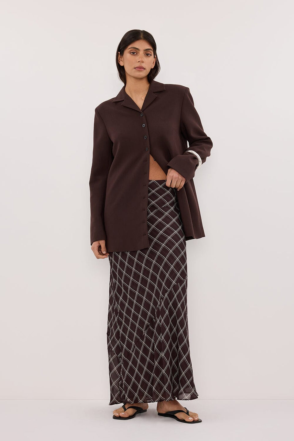 ARLINGTON CHOC MIDI SKIRT Clothing DISSH Boutiques 
