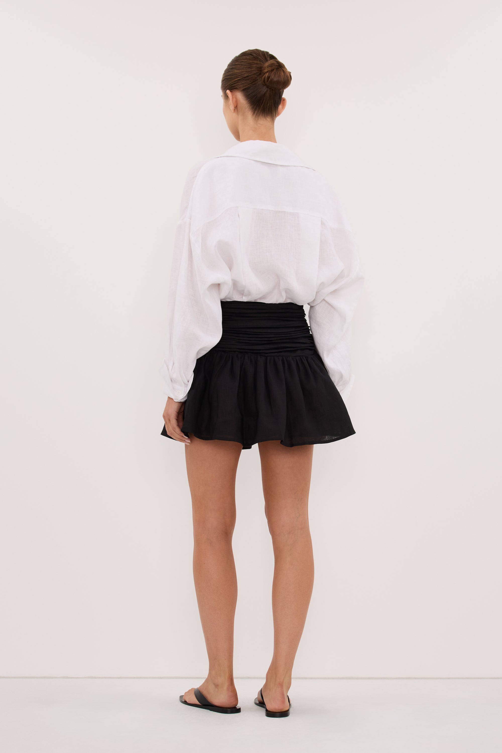 CATANIA BLACK LINEN MINI SKIRT