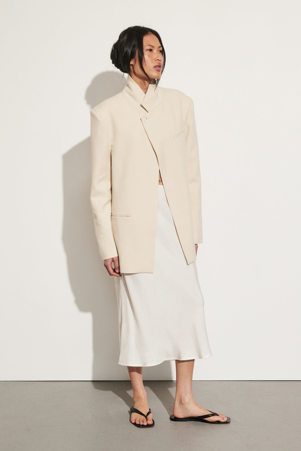 ARELIA WHITE CUPRO MIDI SKIRT