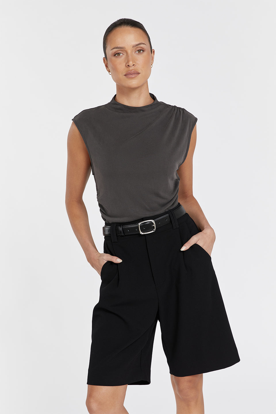 ROSA BLACK BERMUDA SHORT Clothing DISSH Boutiques 