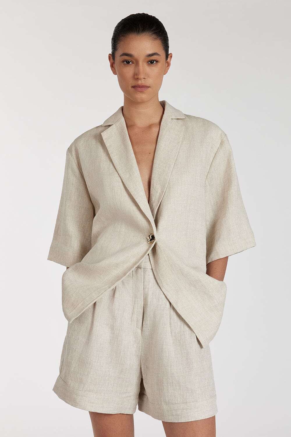 ALONDRA NATURAL LINEN SHORT Clothing DISSH Boutiques 