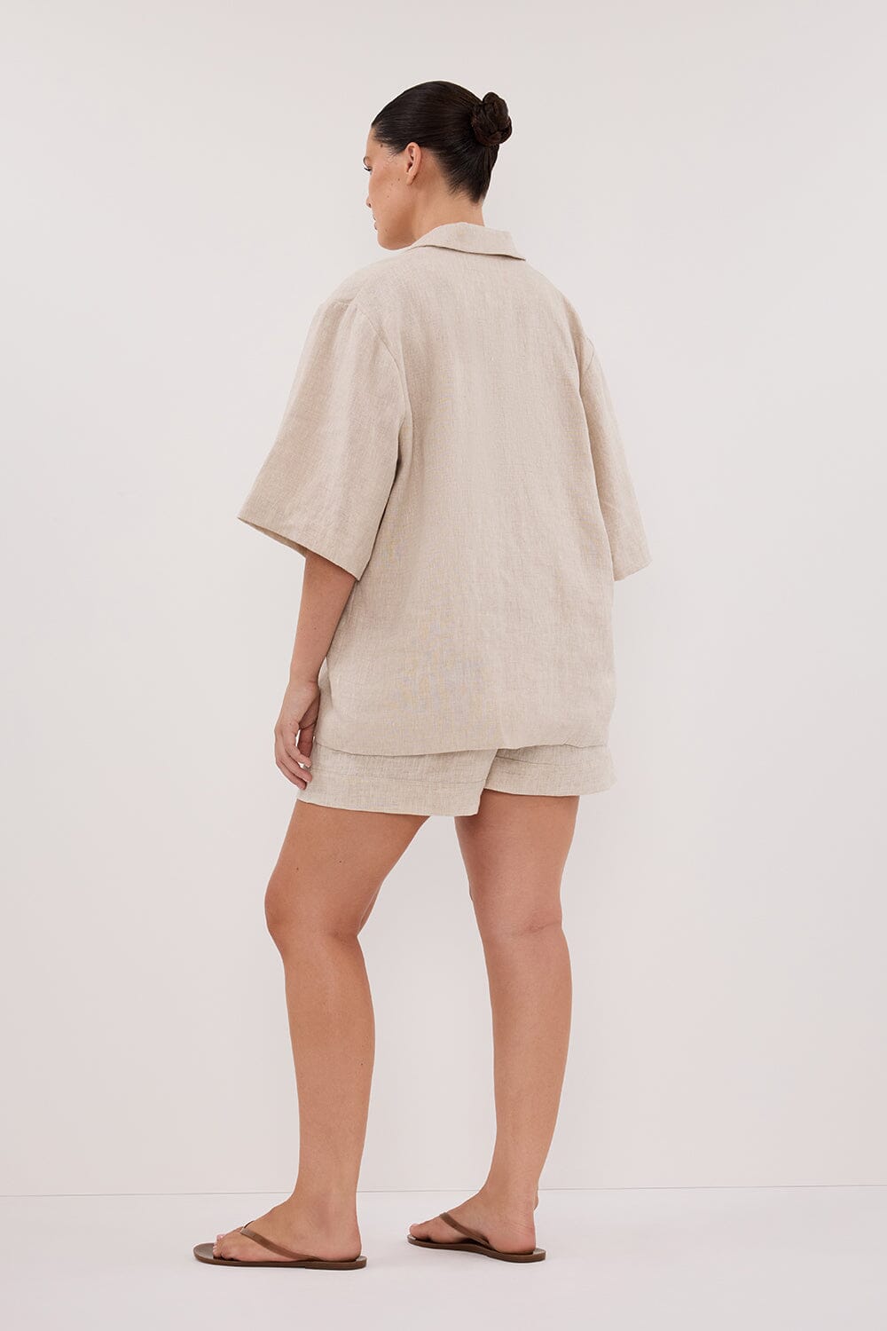ALONDRA NATURAL LINEN SHORT Clothing DISSH Boutiques 