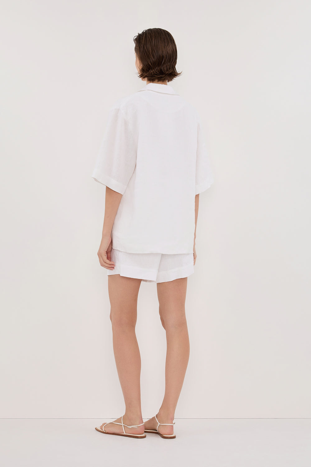 ALONDRA WHITE LINEN SHORT Clothing DISSH Boutiques 