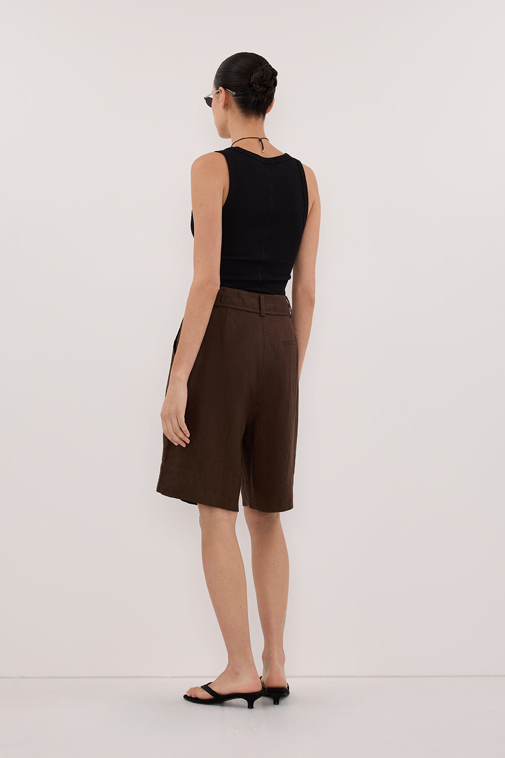 KAYLA BITTER CHOC LINEN BERMUDA SHORT Clothing DISSH Boutiques 