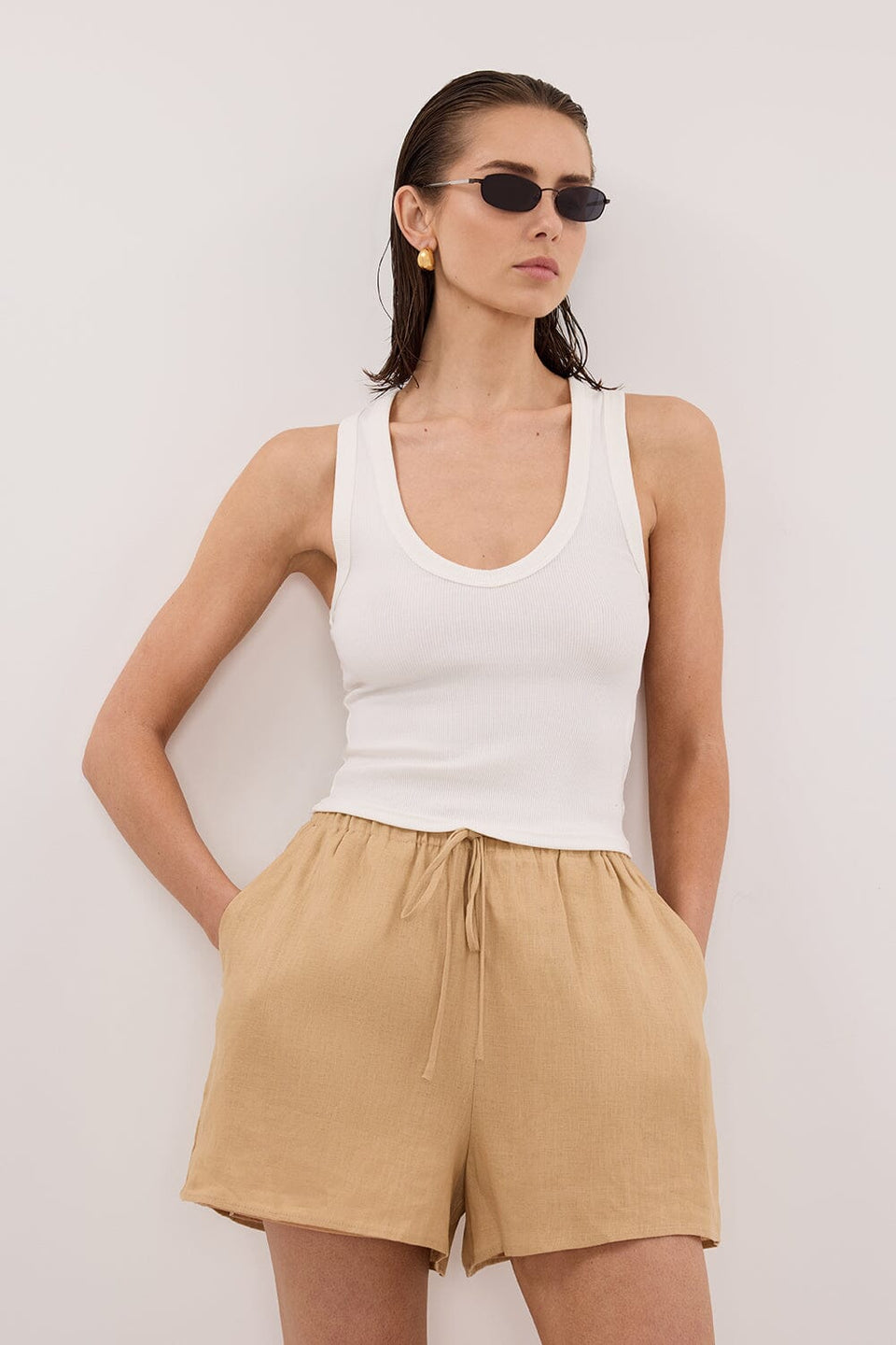 LUNE TAN LINEN SHORT Clothing DISSH Boutiques 