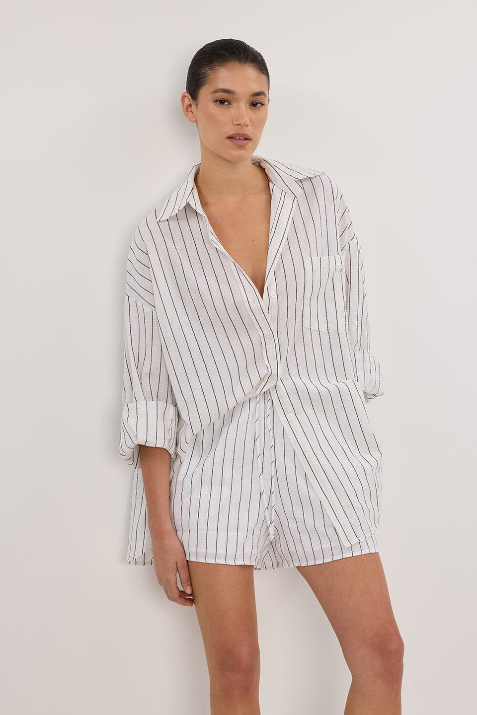 OLLIE WHITE STRIPE SHORT Clothing DISSH Boutiques 