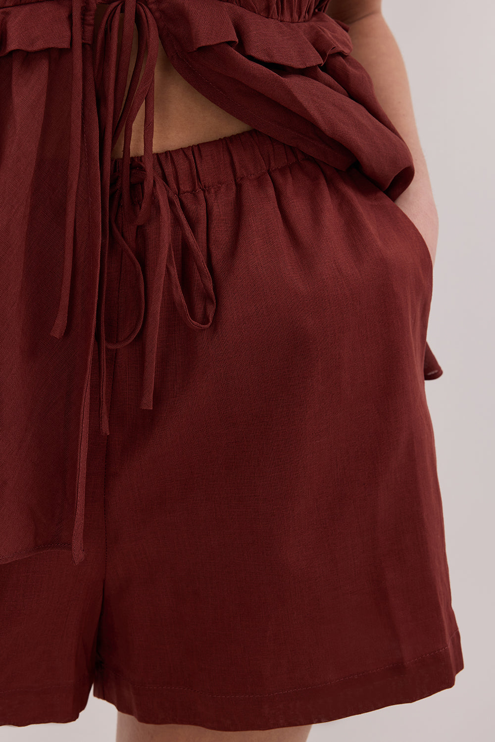 QUINN SAHARA LINEN SHORT Clothing DISSH Boutiques 