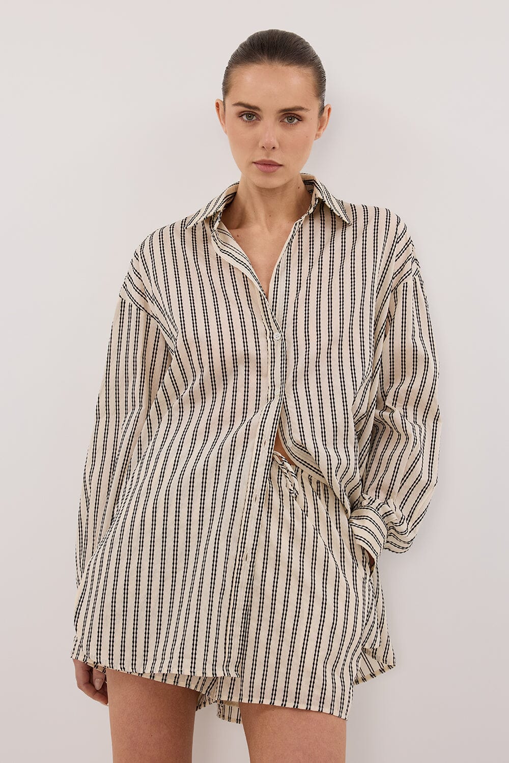 ELLIE CREAM STRIPE DRAWSTRING SHORTS Clothing DISSH Boutiques 