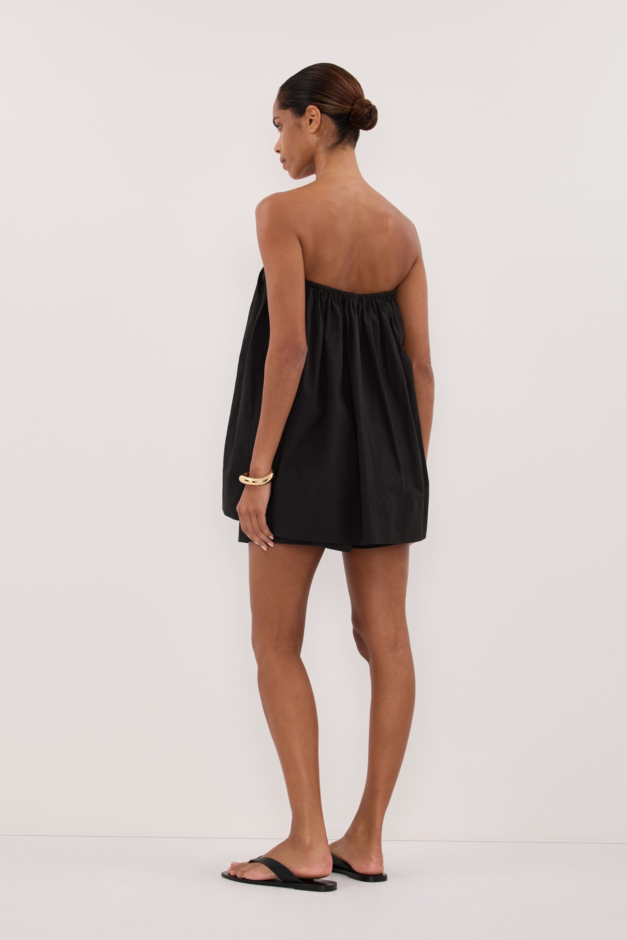 SOMMER BLACK POPLIN SHORT