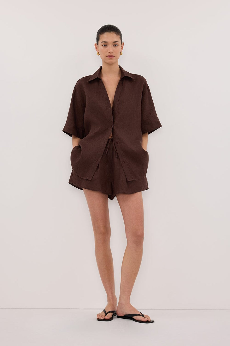 HELENA COCOA LINEN SHORT Clothing DISSH Boutiques 
