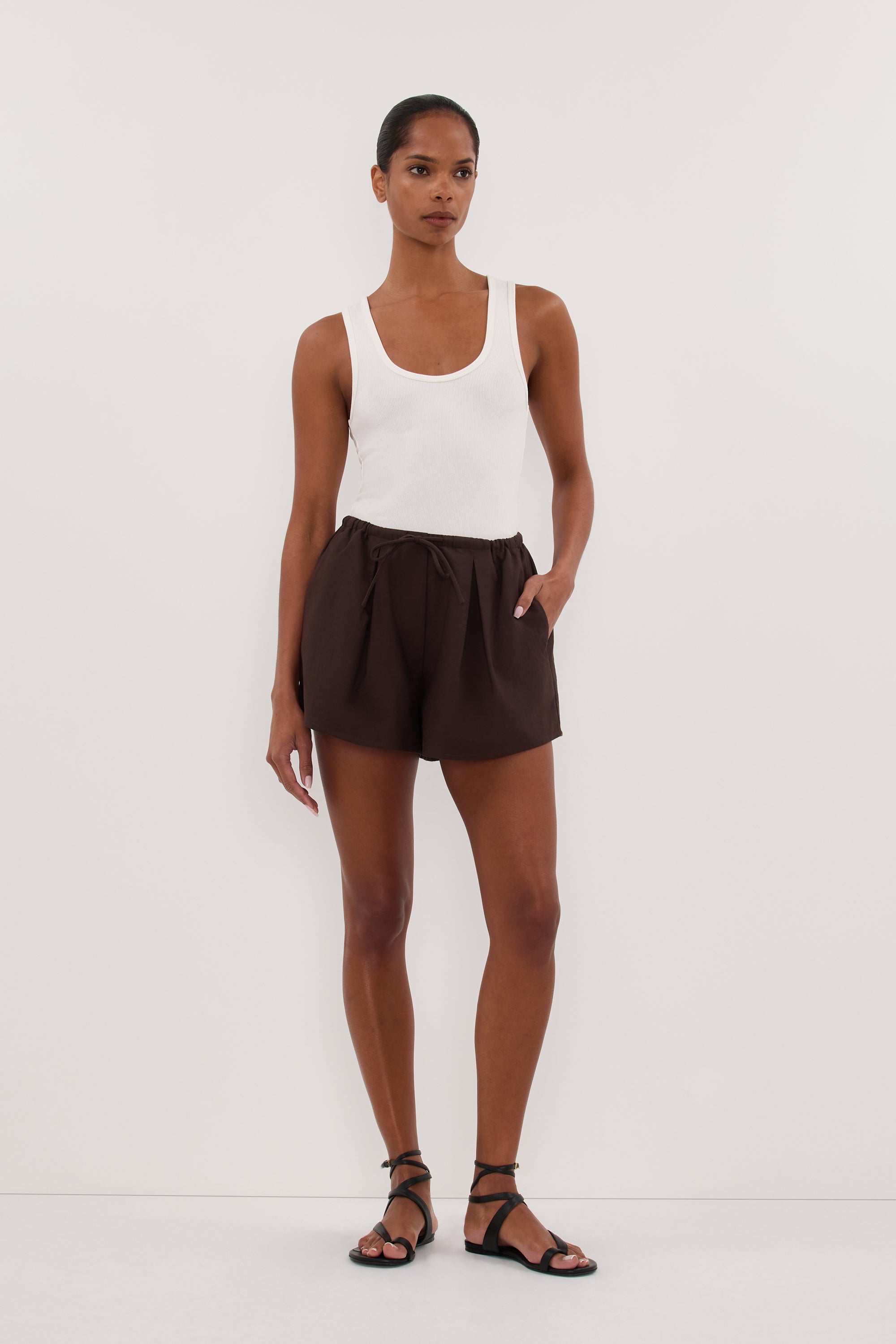 RHEA BURNT CHOC COTTON DRAWSTRING SHORT